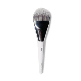 MNB 820 Flat Foundation Brush