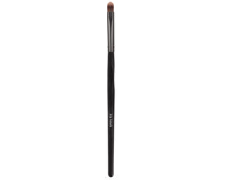 MNB8138 Lip Brush