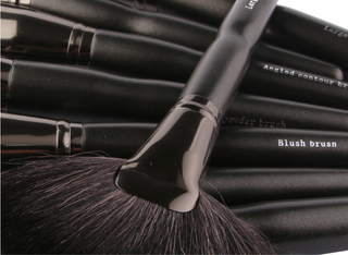 MNB8108 Angled Contour Brush