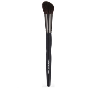 MNB8111 Angled Blush Brush